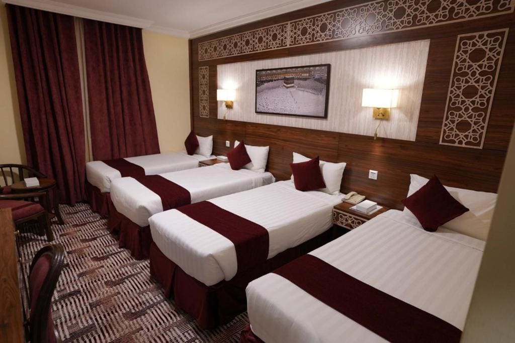 Premium Quadruple Room room - Image 3