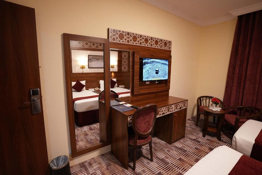 Premium Twin Room room - Image 1