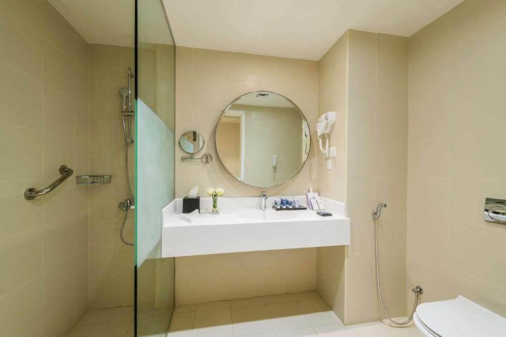 Junior King Suite - Non-Smoking room - Image 2