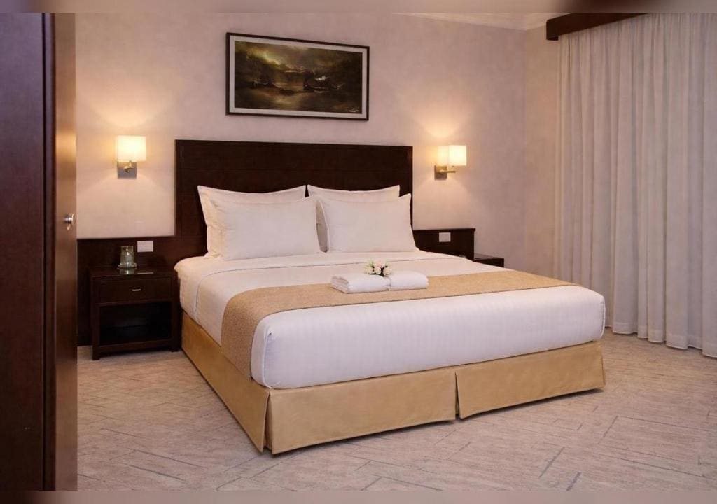 Executive Suite room - Image 2