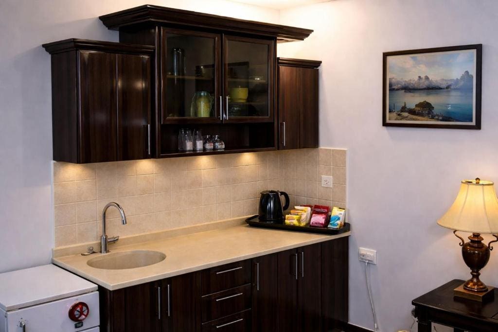 One-Bedroom Suite room - Image 3