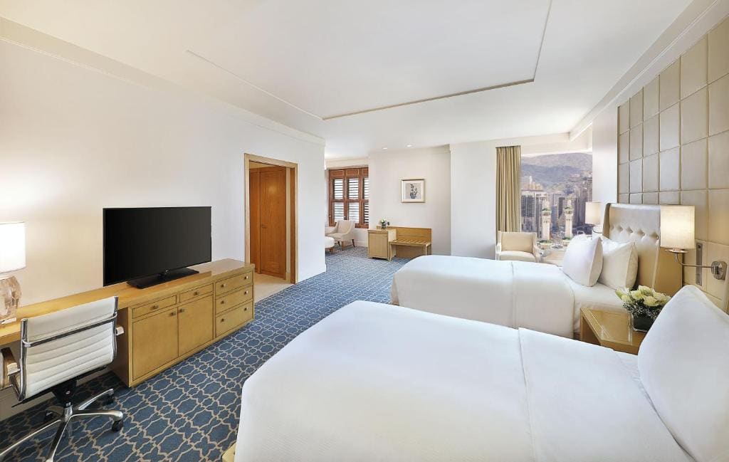 Deluxe Room with Four Single Beds with Haram View room - Image 1