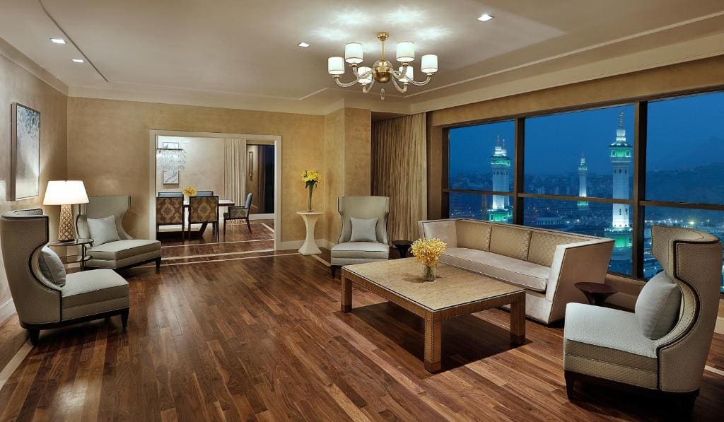 Royal Suite with Haram View room - Image 3