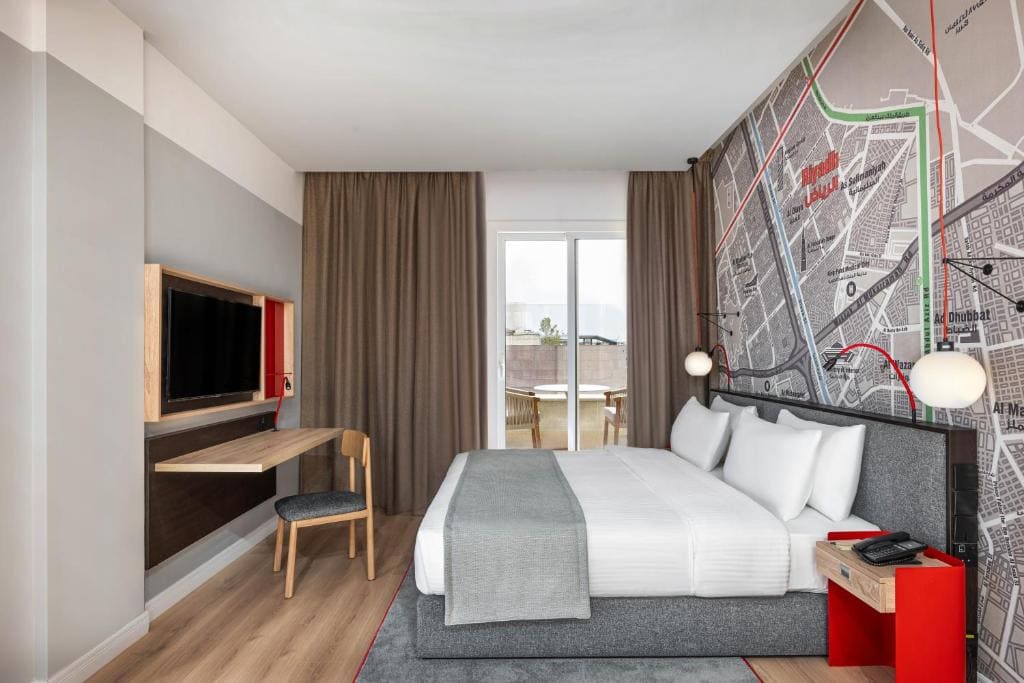 Executive Suite room - Image 3