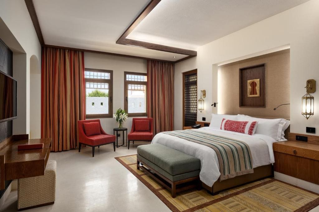 Premium King Room with Garden View room - Image 2