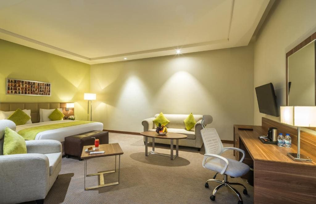 Deluxe Room room - Image 1
