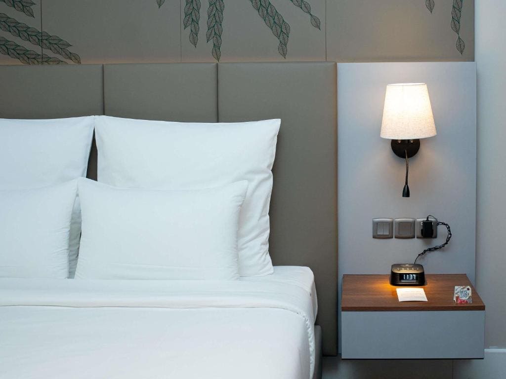 Junior King Suite with Two Sofa Beds room - Image 1