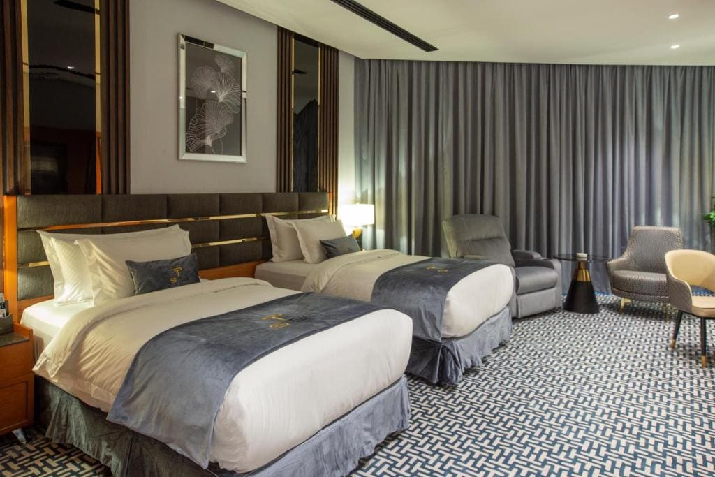 Executive Suite room - Image 2