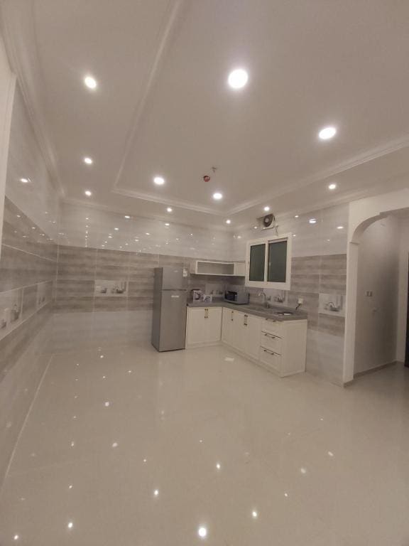 One-Bedroom Apartment room - Image 3