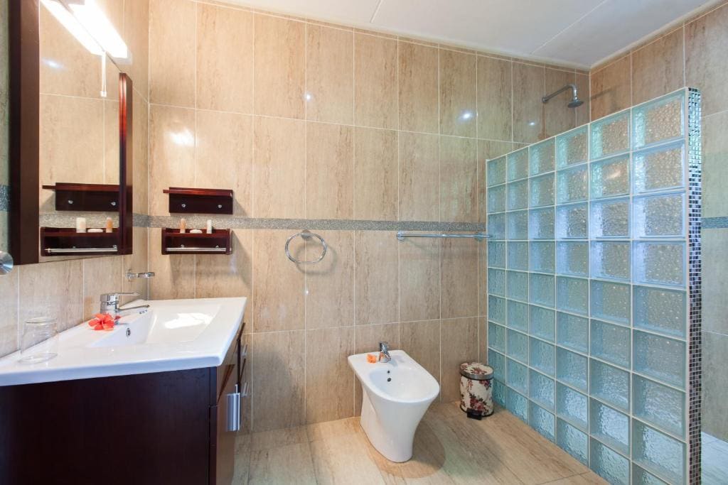 Budget Double Room room - Image 3