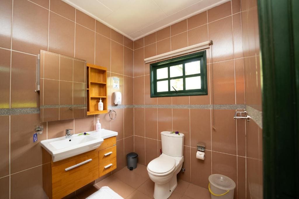 Twin Room with Balcony room - Image 1