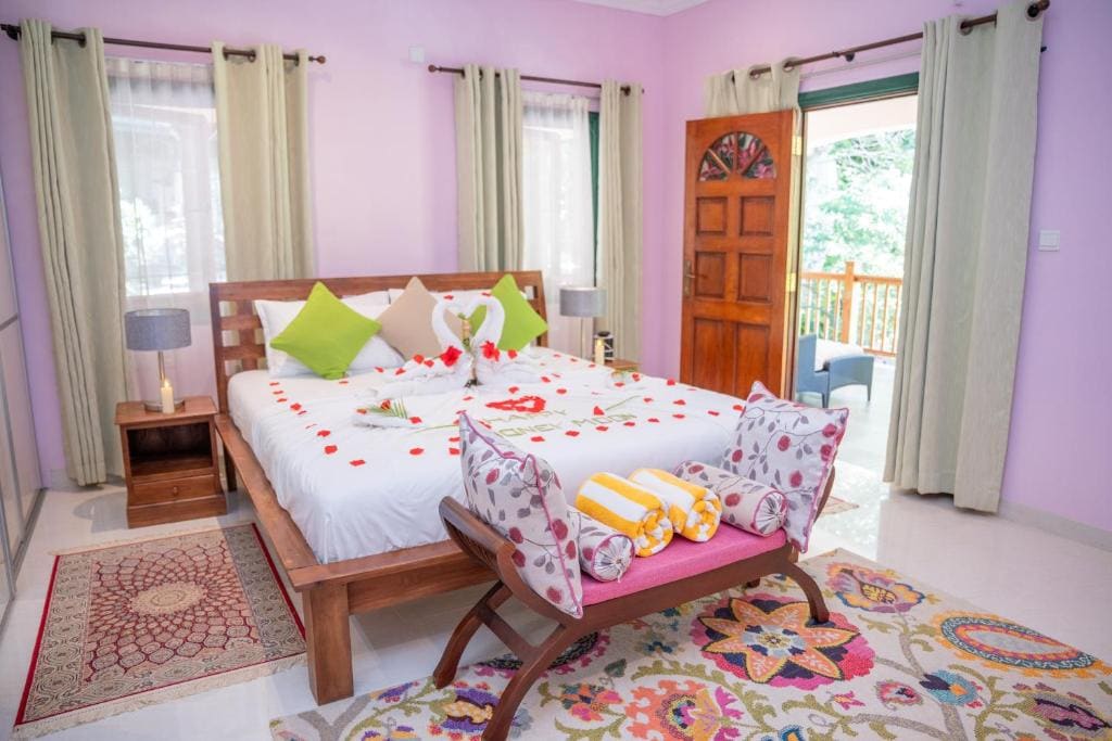 Double Room with Balcony room - Image 1