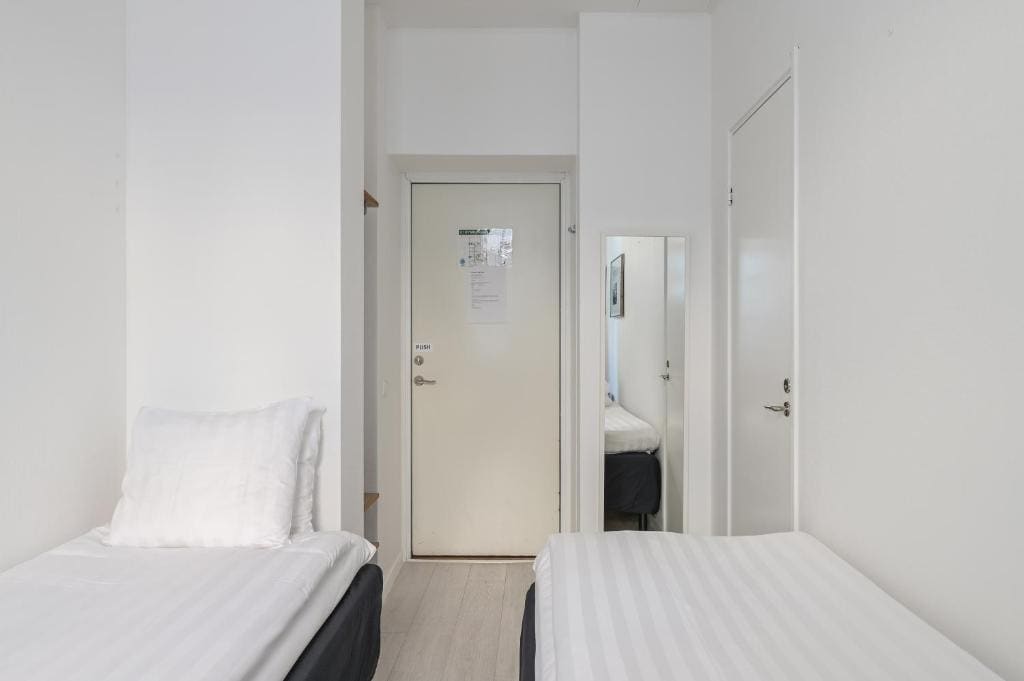 Twin Room room - Image 3