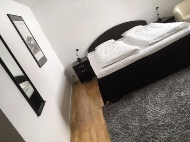 Deluxe Family Room room - Image 3
