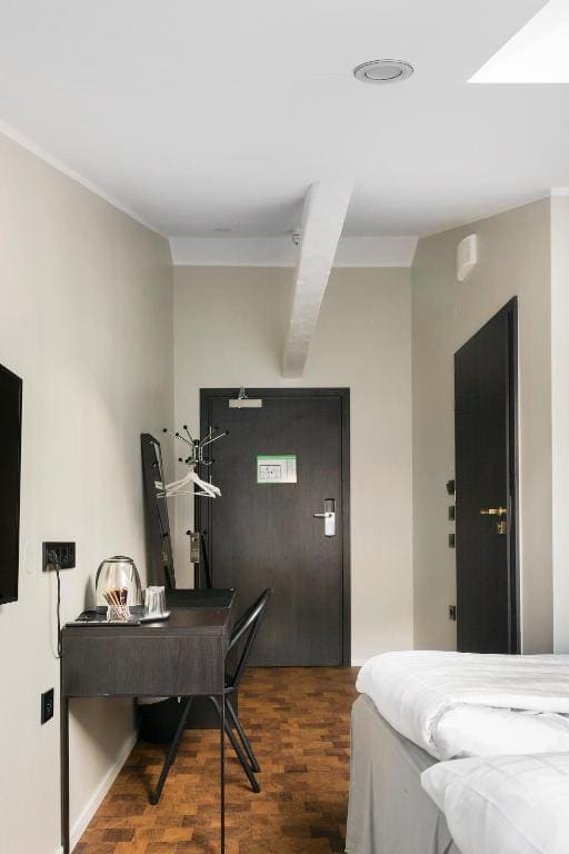 Economy Double Room room - Image 1
