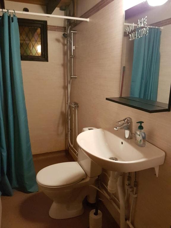 Cottage (7 Adults) room - Image 3