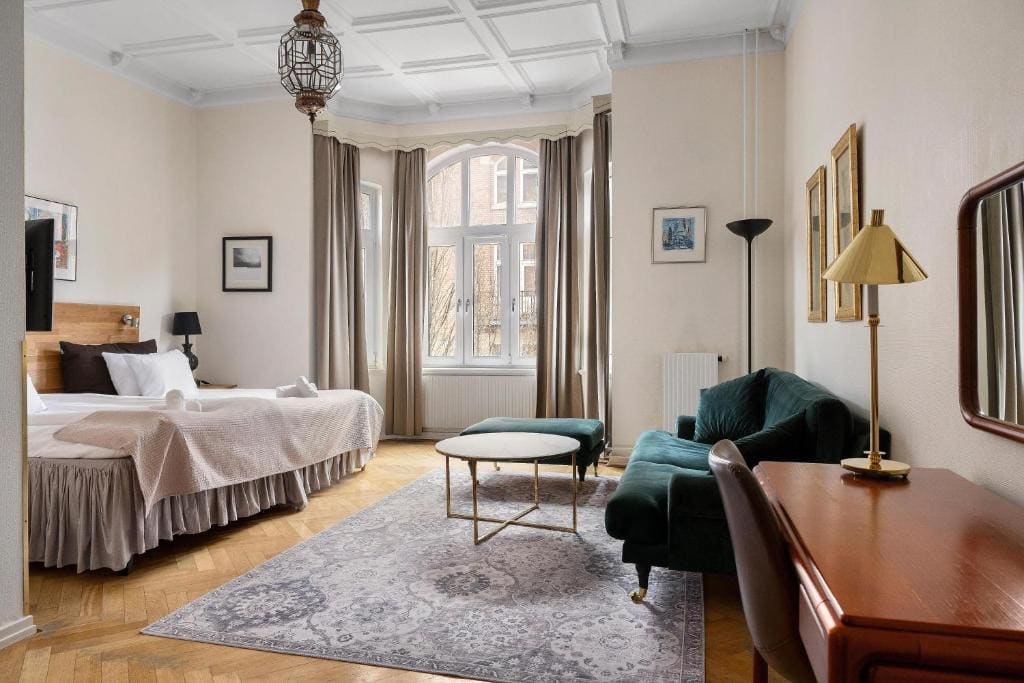 Standard Twin Room - Non-Smoking room - Image 1