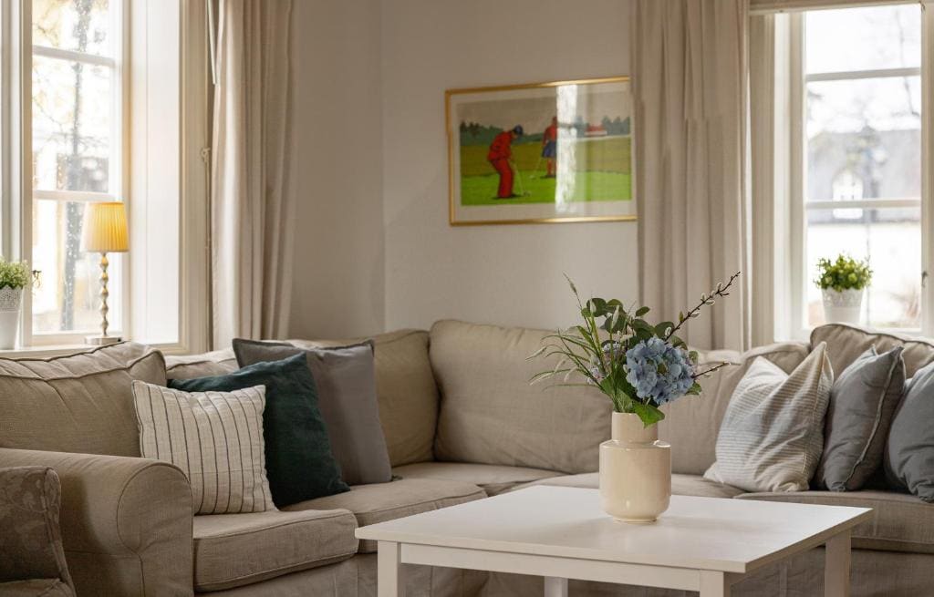 Three-Bedroom Villa room - Image 2