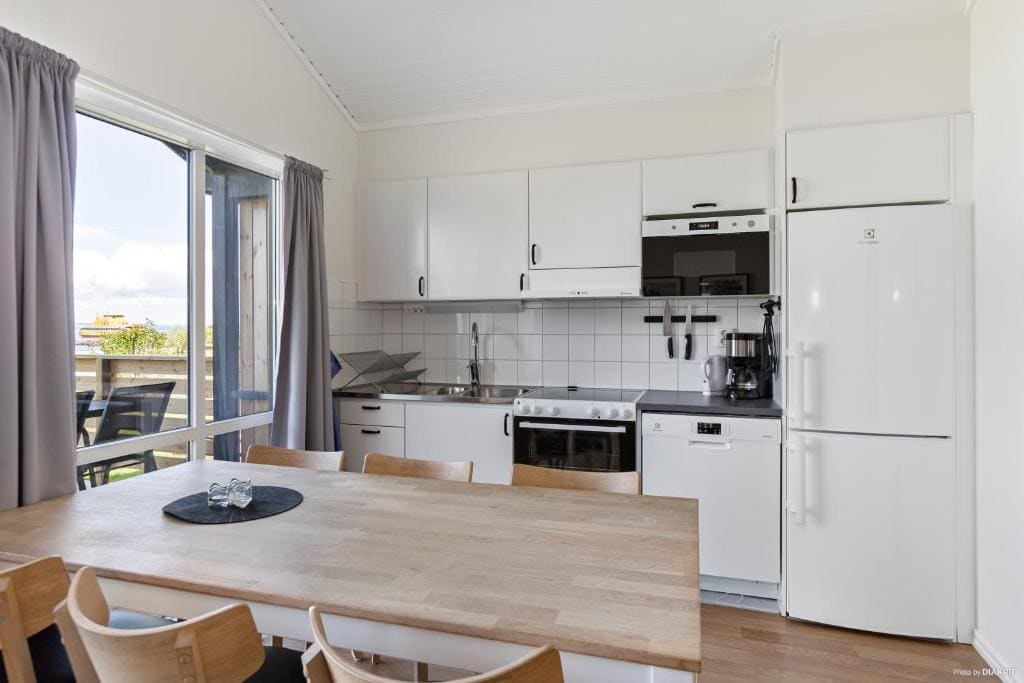 Two-Bedroom House room - Image 2