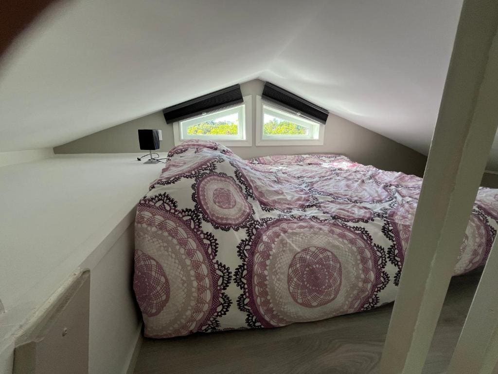 Holiday Home room - Image 1