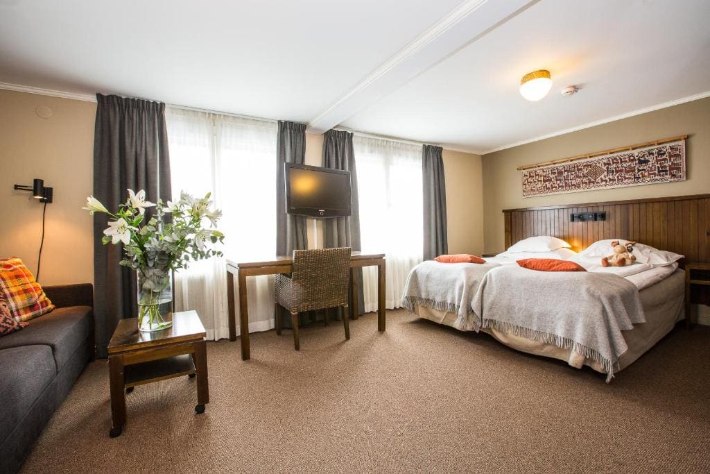 Deluxe Double or Twin Room room - Image 1