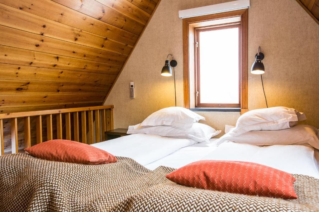 Deluxe Suite with Sea View room - Image 1