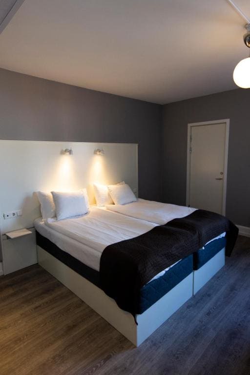 Twin Room room - Image 2