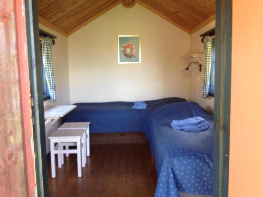 Cottage with Shared Bathroom room - Image 3