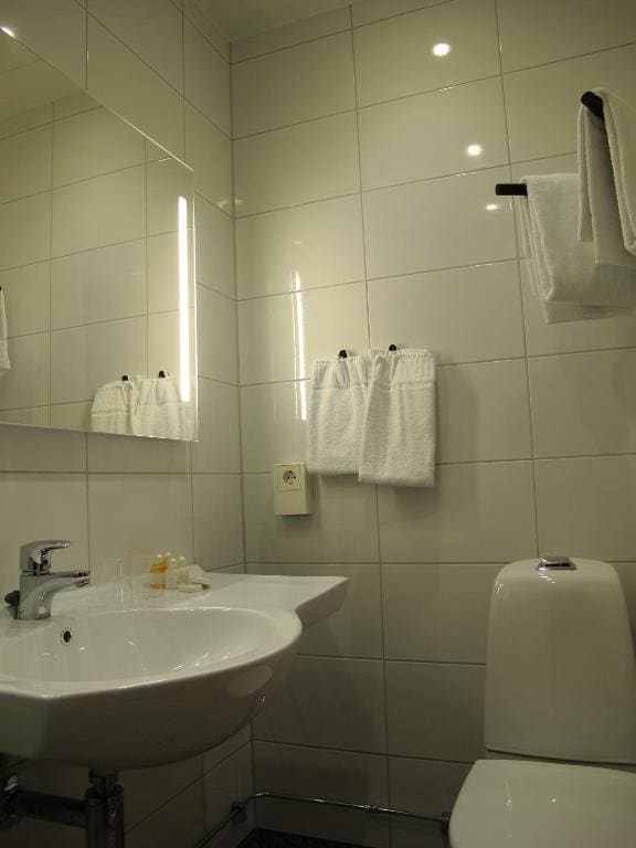 Premium Single Room room - Image 3