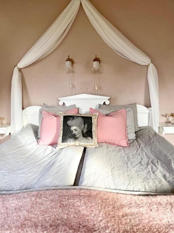 Triple Room with Private Bathroom room - Image 3
