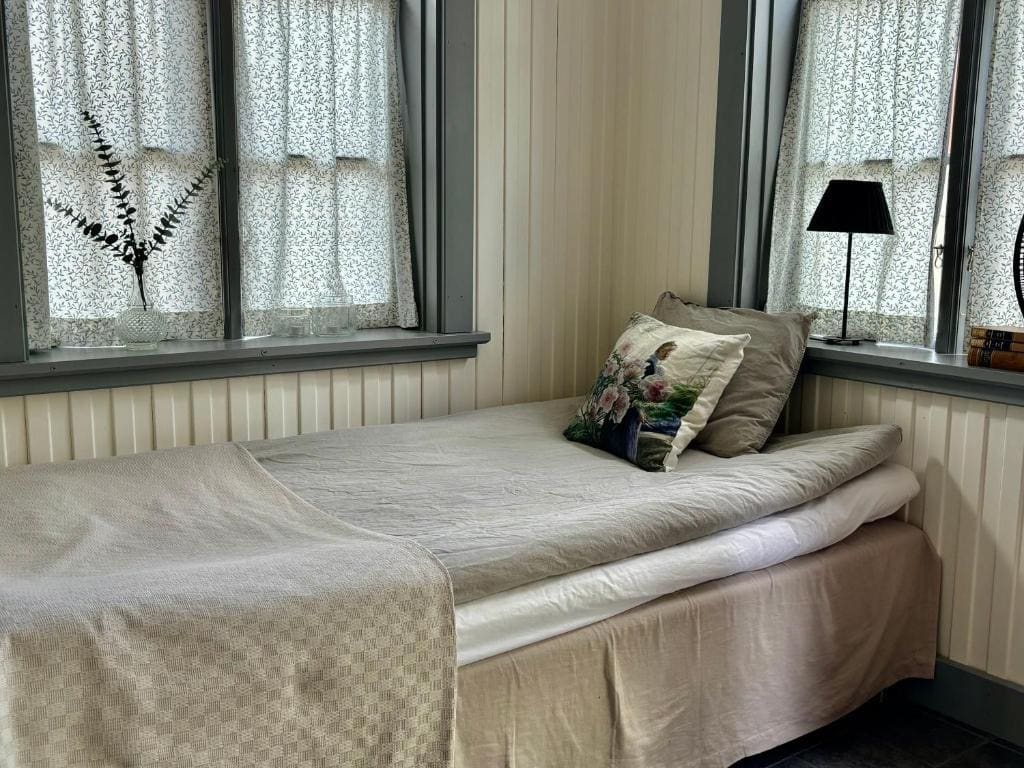 Comfort Triple Room room - Image 3