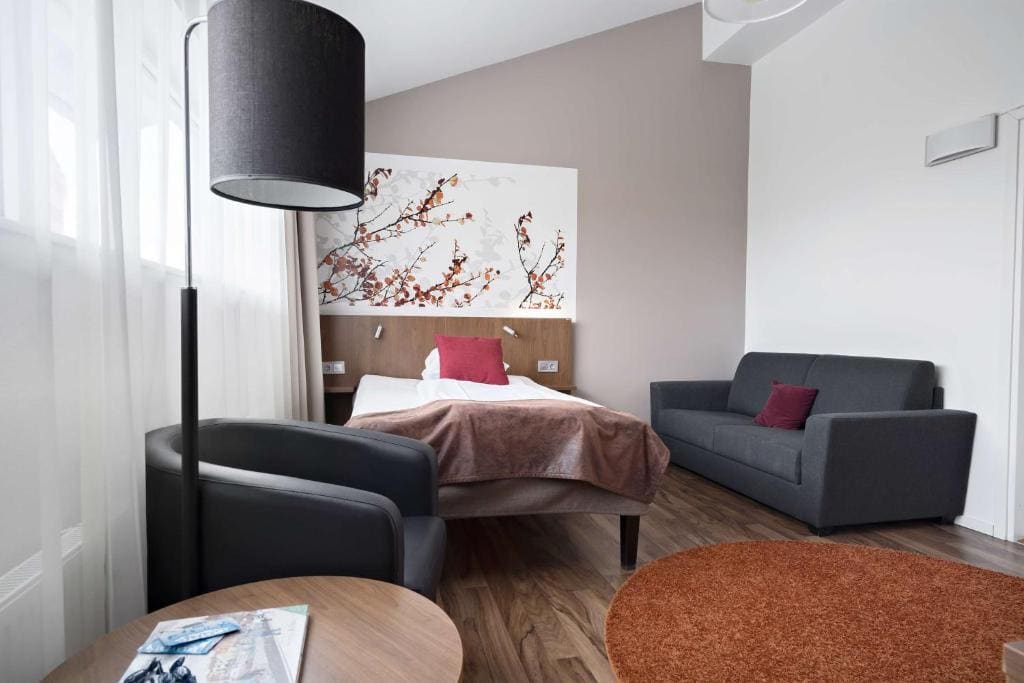 Superior Single Room room - Image 1
