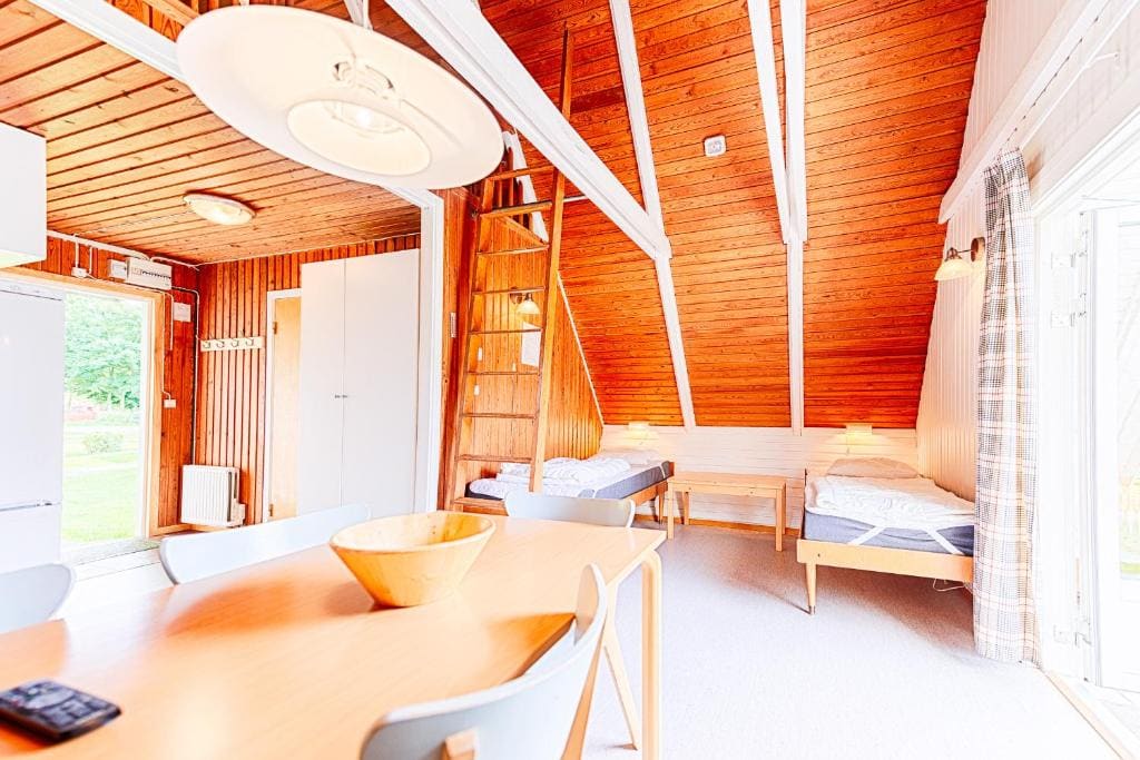 Cottage with Shower (4 Adults + 2 Children) room - Image 1