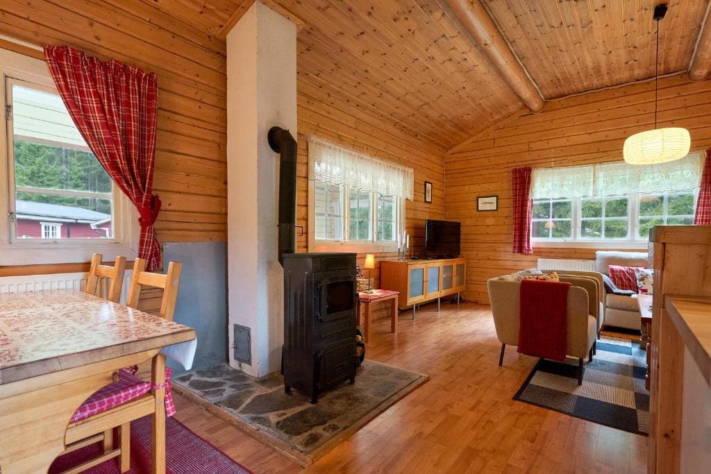 Two-Bedroom Cottage room - Image 1