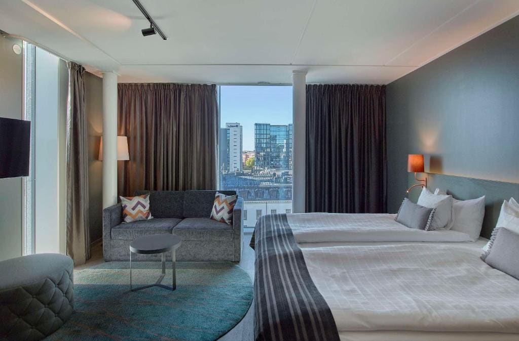 Master Suite with City View room - Image 1