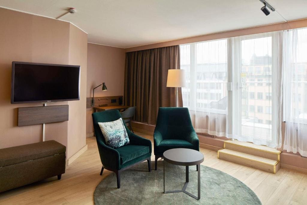 Superior Twin Room Plus room - Image 1