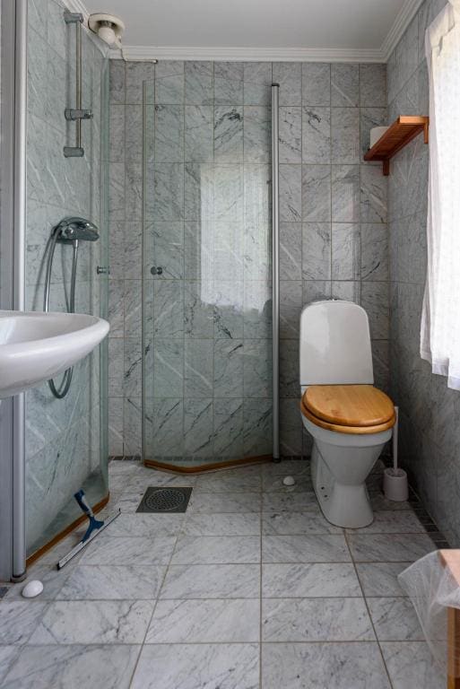 Studio room - Image 1
