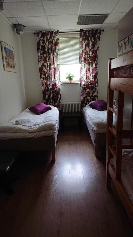 Quadruple Room with Shared Bathroom room - Image 1