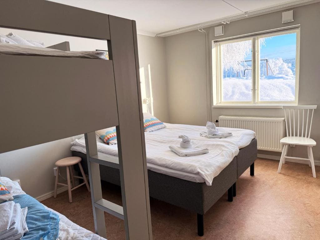 Quadruple Room room - Image 3