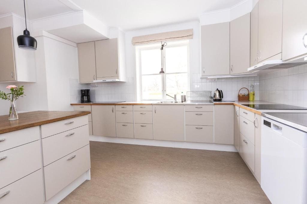 Budget Triple Room room - Image 2