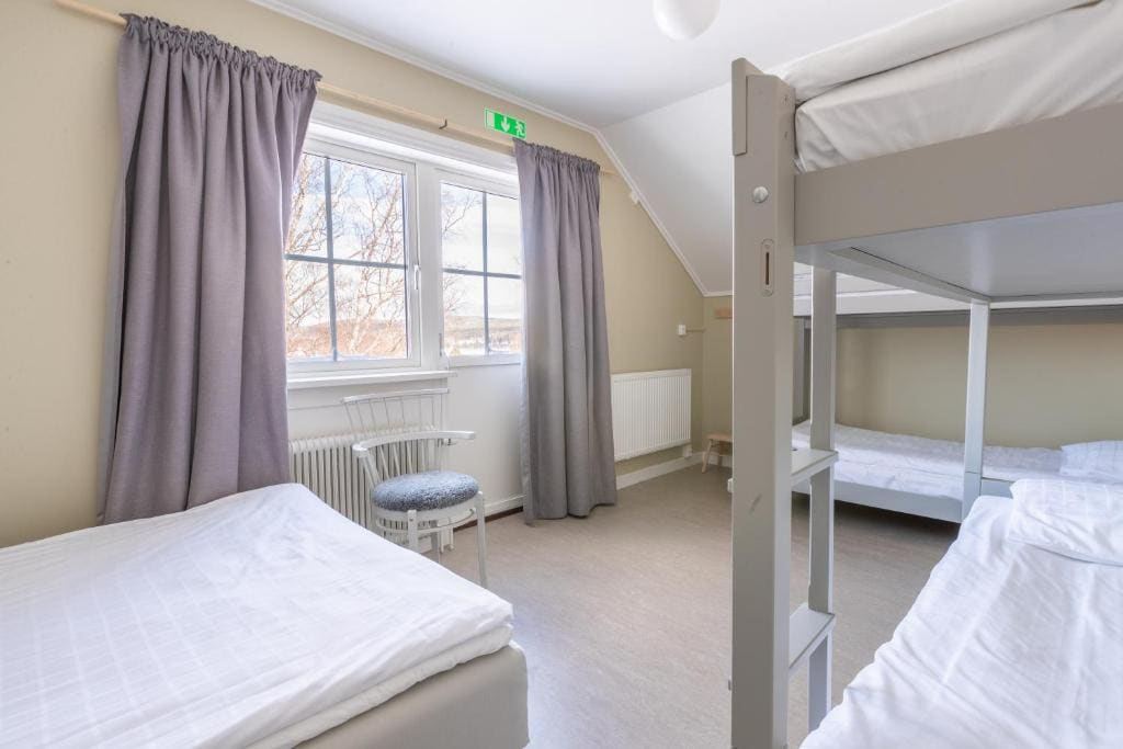 Family Room room - Image 1