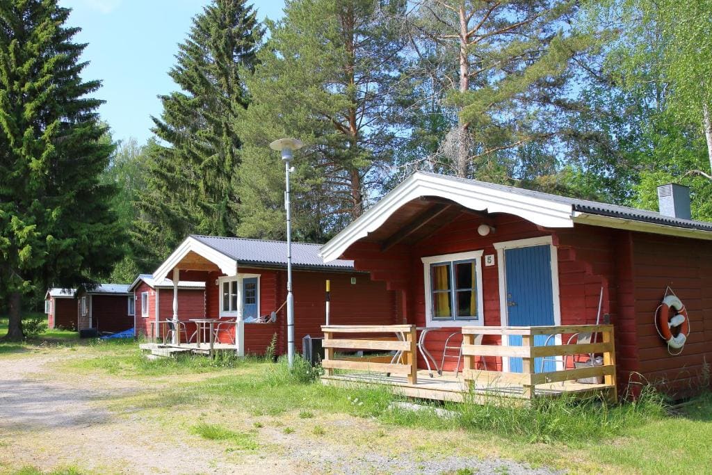 Quadruple Room with Lake View room - Image 1