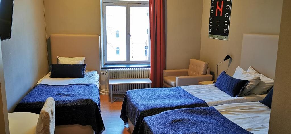 Standard Double or Twin Room room - Image 2
