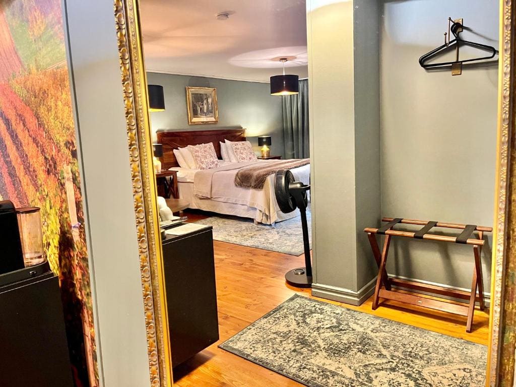 Deluxe Double Room room - Image 2