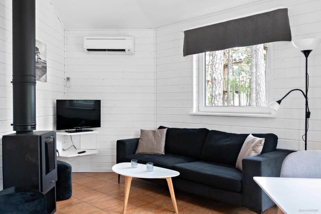 Bungalow (4 Adults) room - Image 1