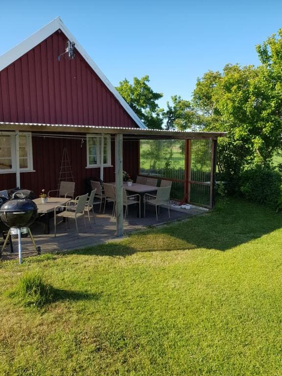Vacation Home room - Image 3