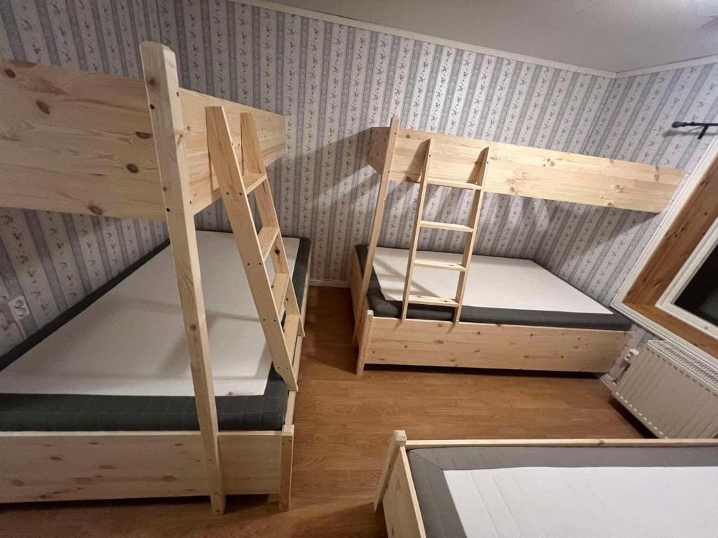 Superior Queen Room with Two Queen Beds room - Image 1