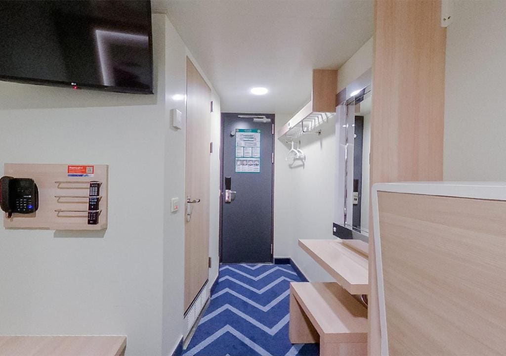 Inside Two room - Image 1