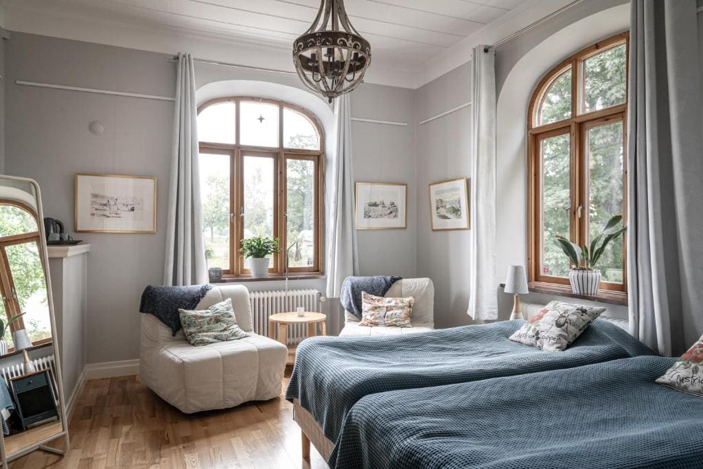 Family Room room - Image 1