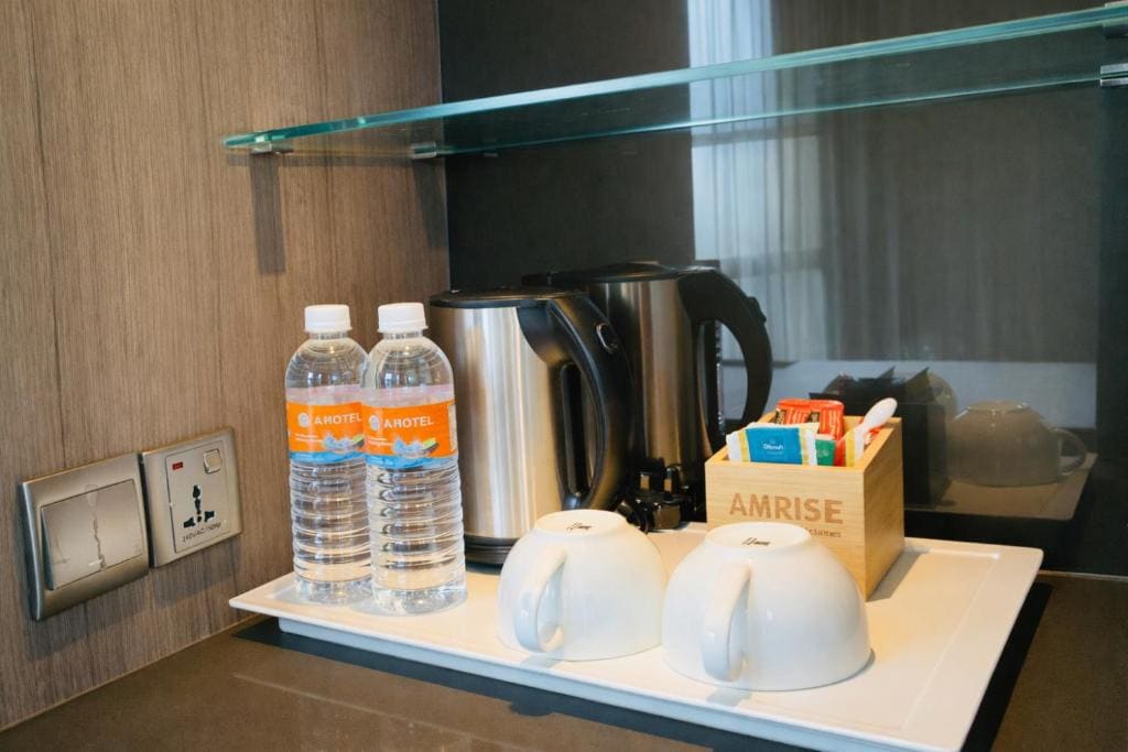 Room room - Image 2